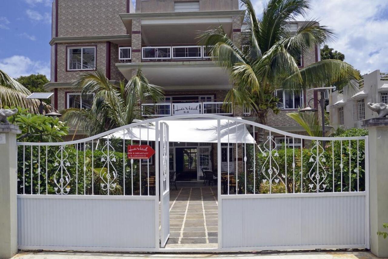 Lariad Bnb Flic en Flac Exterior photo